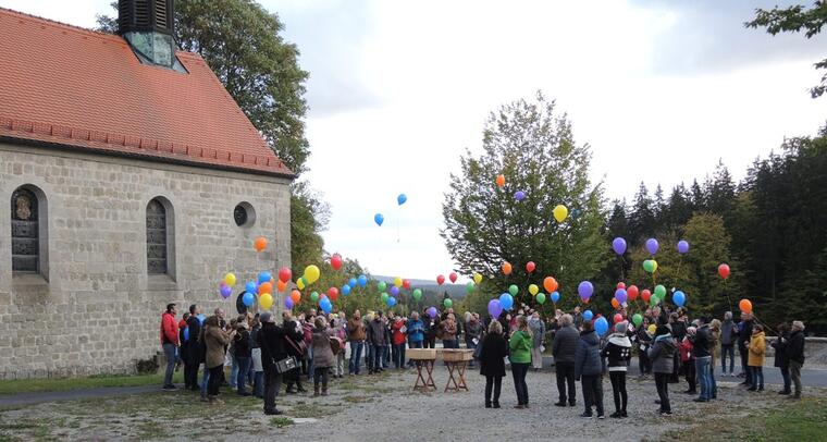 Luftballons fliegen